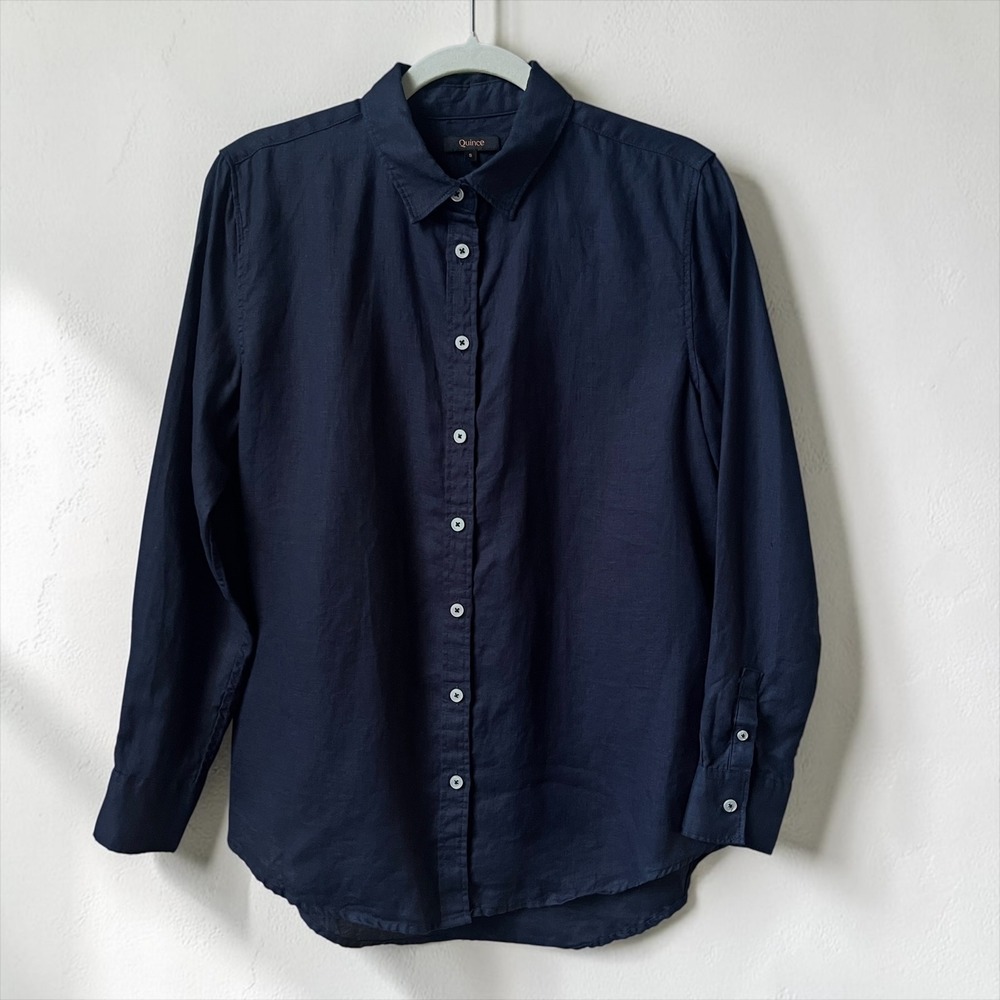 Quince Button Up Shirt Women's Small 100% Linen Navy Blue Classic Preppy Coastal